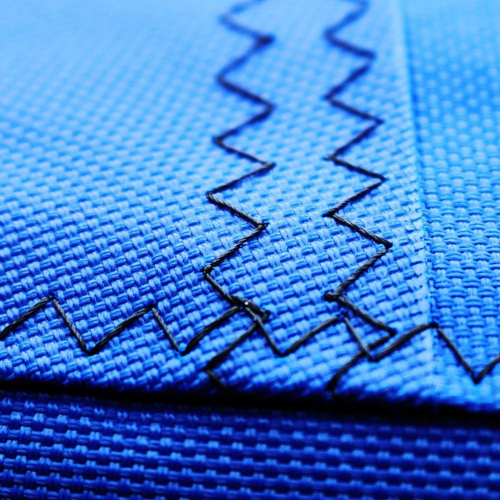 4000 Under Cover in 1680D Polyester (High UV Resistant)