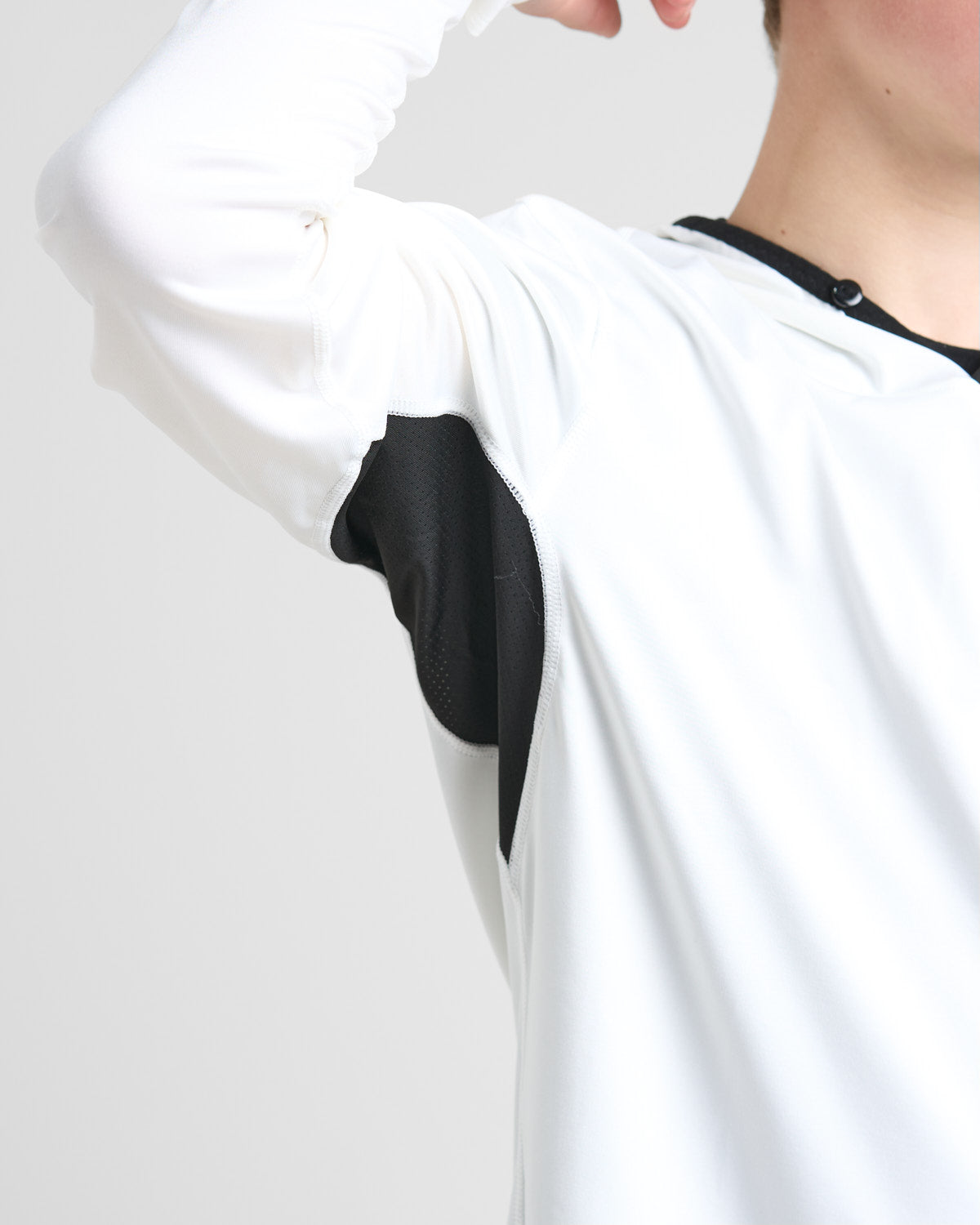 JUNIOR Hooded Quick Dry UVF 50+ Tech T-Shirt Long Sleeved